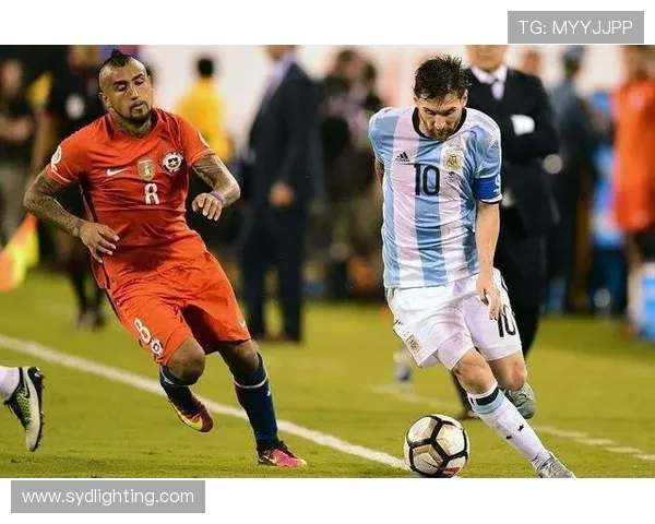 杭州足球队在世锦赛积分榜上以81分稳居第一名展现强劲实力